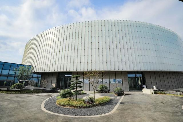 數字文旅 | 銳拓顯示打造鄂州“新地標”